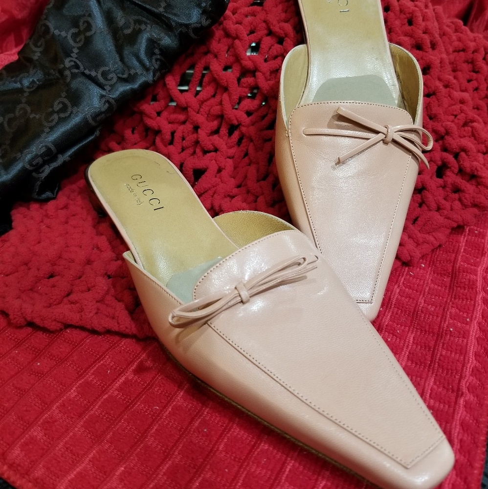 Gucci leather slipon loafers/mules(rare design)